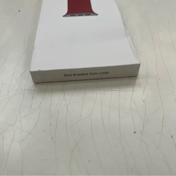 Apple Watch Braided Solo Loop Band, 38 / 40 / 41 / 42mm, wrist size 1, red - Picture 5 of 6